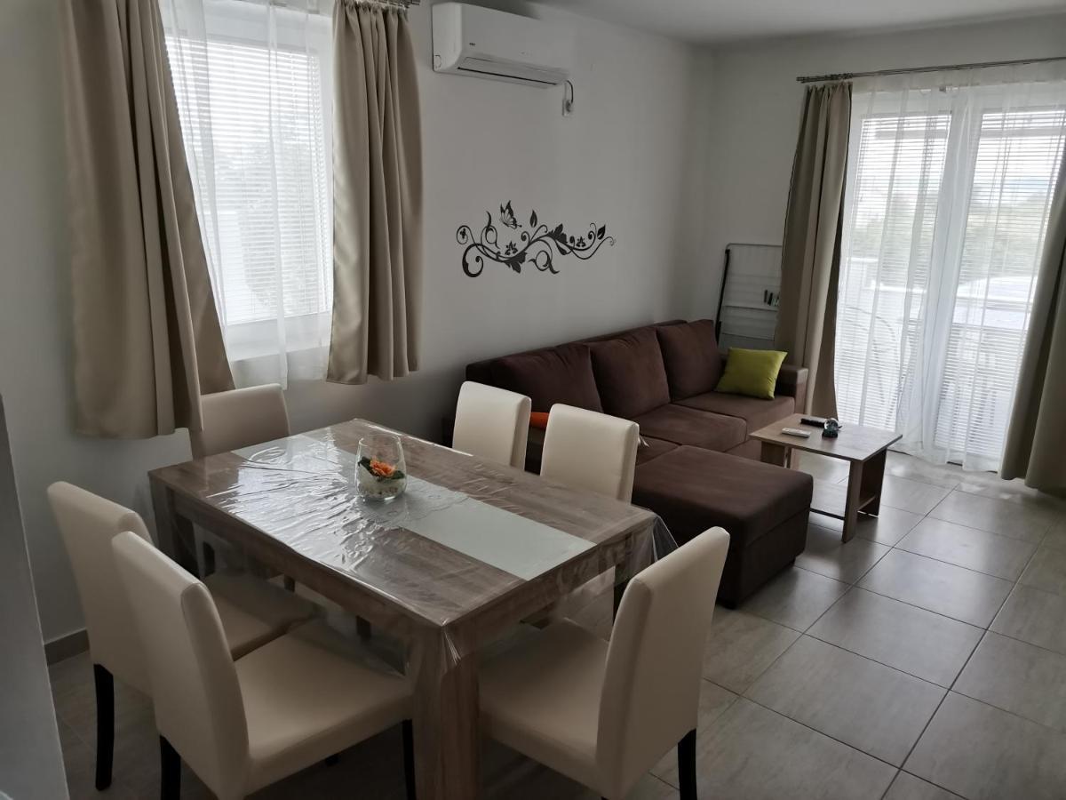 Apartman Jadranka Vir Luaran gambar