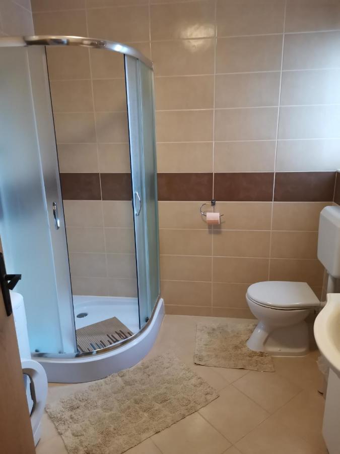 Apartman Jadranka Vir Luaran gambar